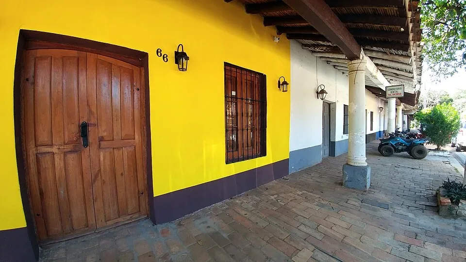Luque’s historic pedestrian street and its colorful façades.