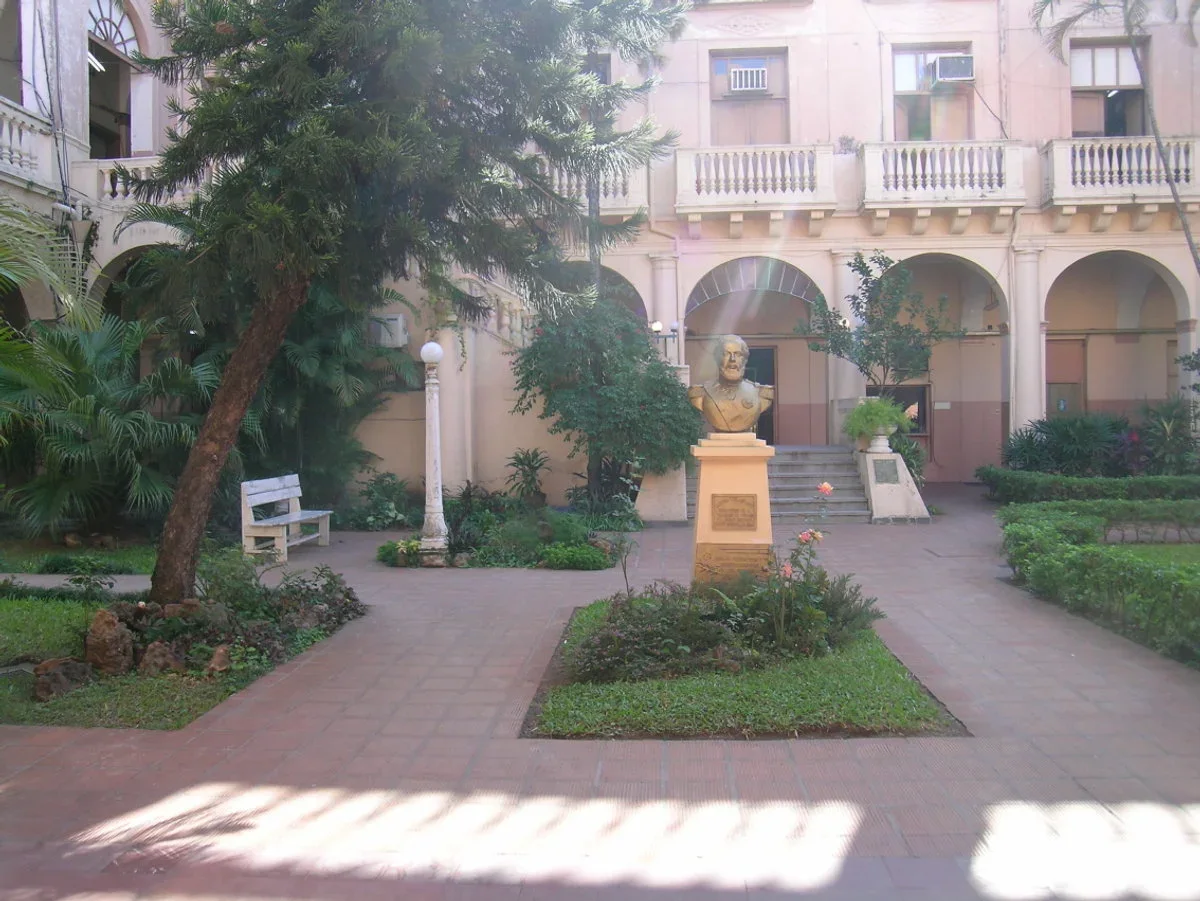The courtyard of Asunción’s central post office, photographed in 2009.